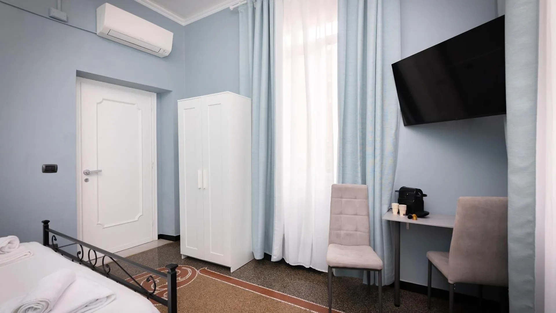 Galia Rooms Self Check In H24 Génova Casa de hóspedes